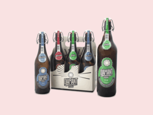 Flaschen mit den von uns gestalteten Etiketten für die Diamant-Brauerei Magdeburg