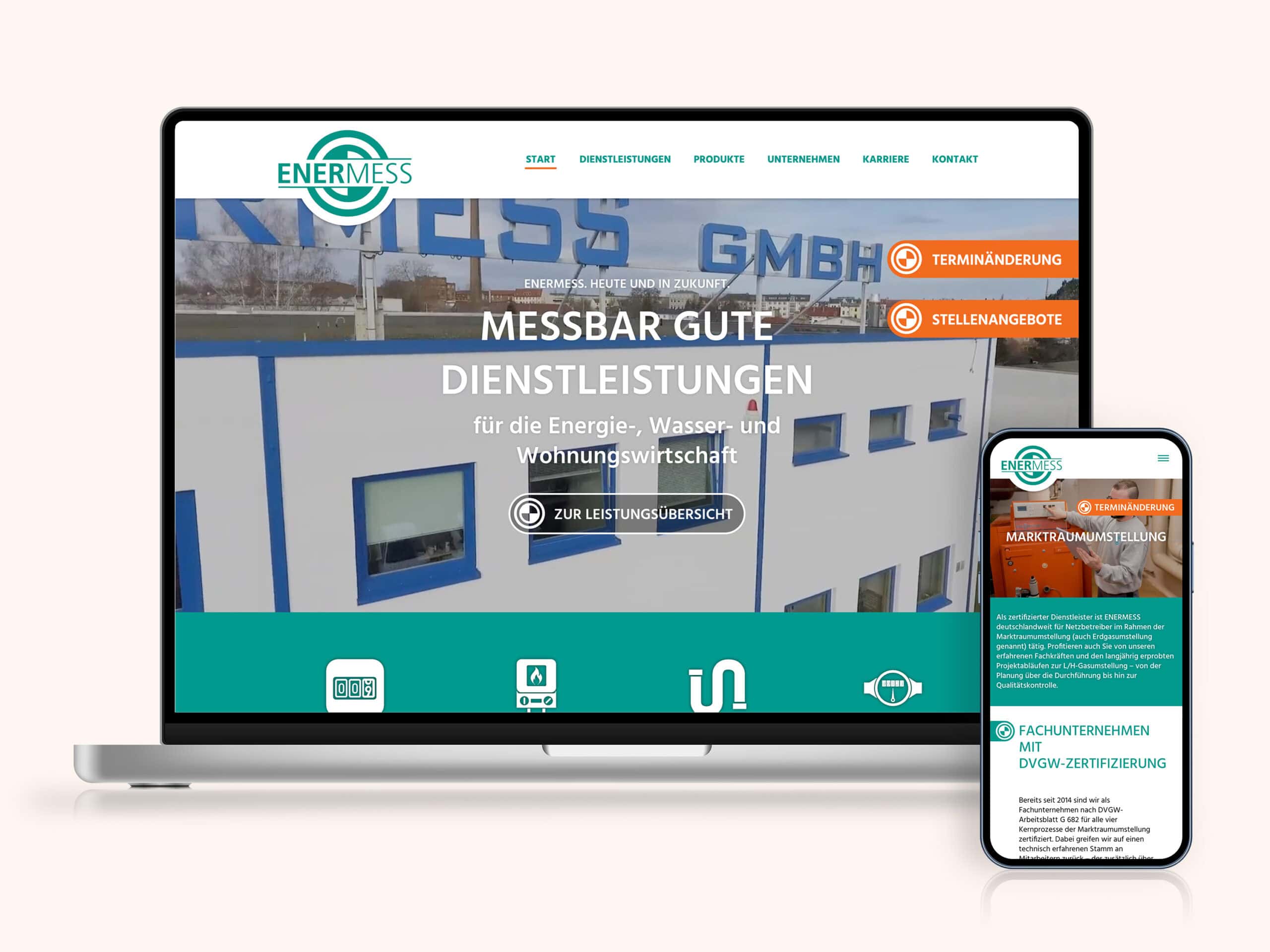 Die Startseite von der Enermess Website auf Laptop und Smartphone