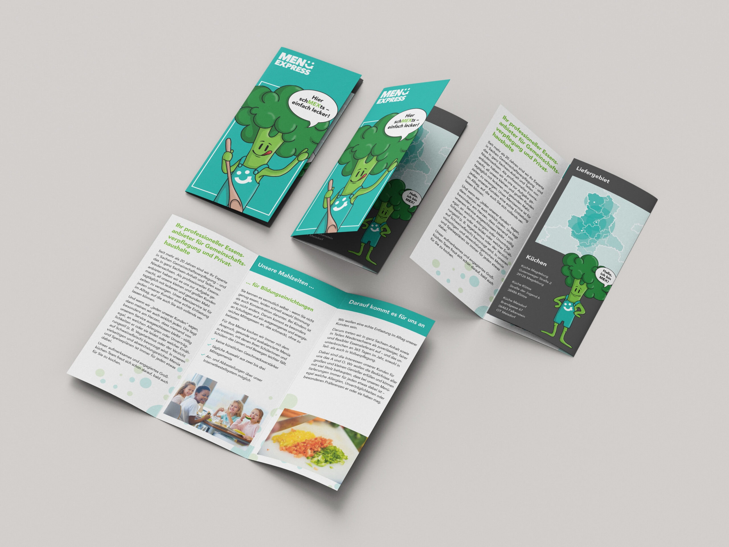 Flyerdesign: Die von uns gestalteten, 6-seitigen Flyer für Menü Express in verschiedenen Positionen: aufgeklappt und geschlossen.