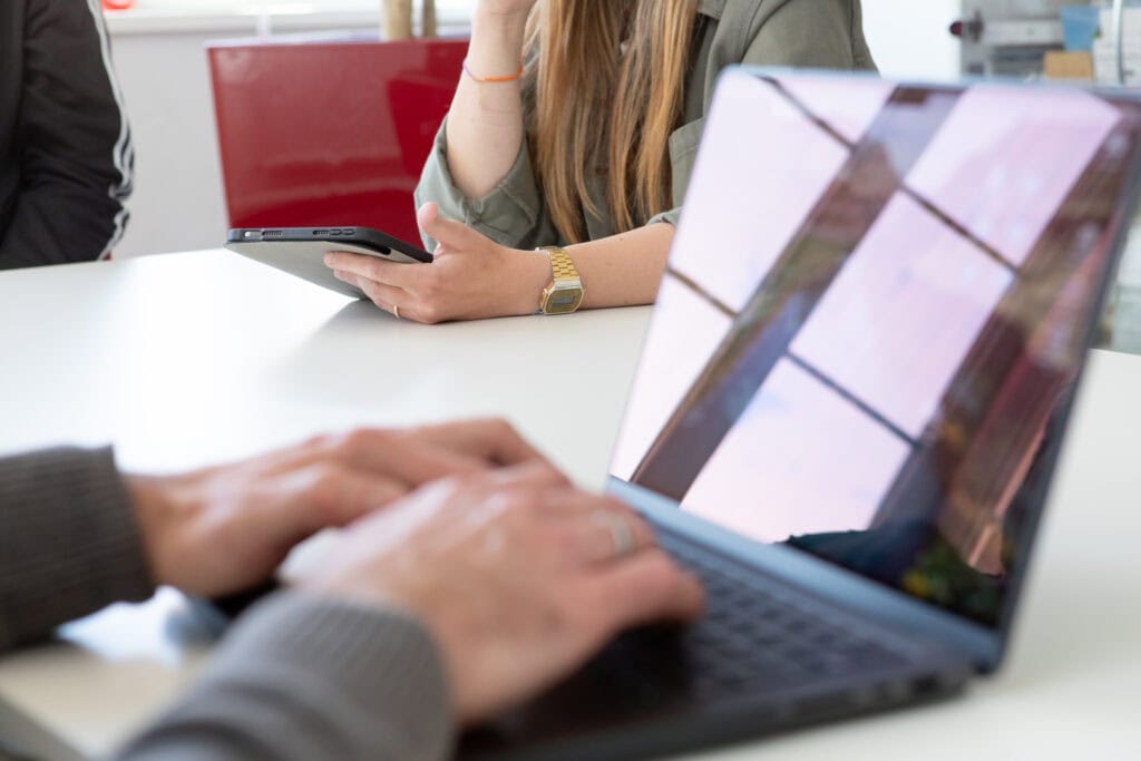 Situationsfoto Büro