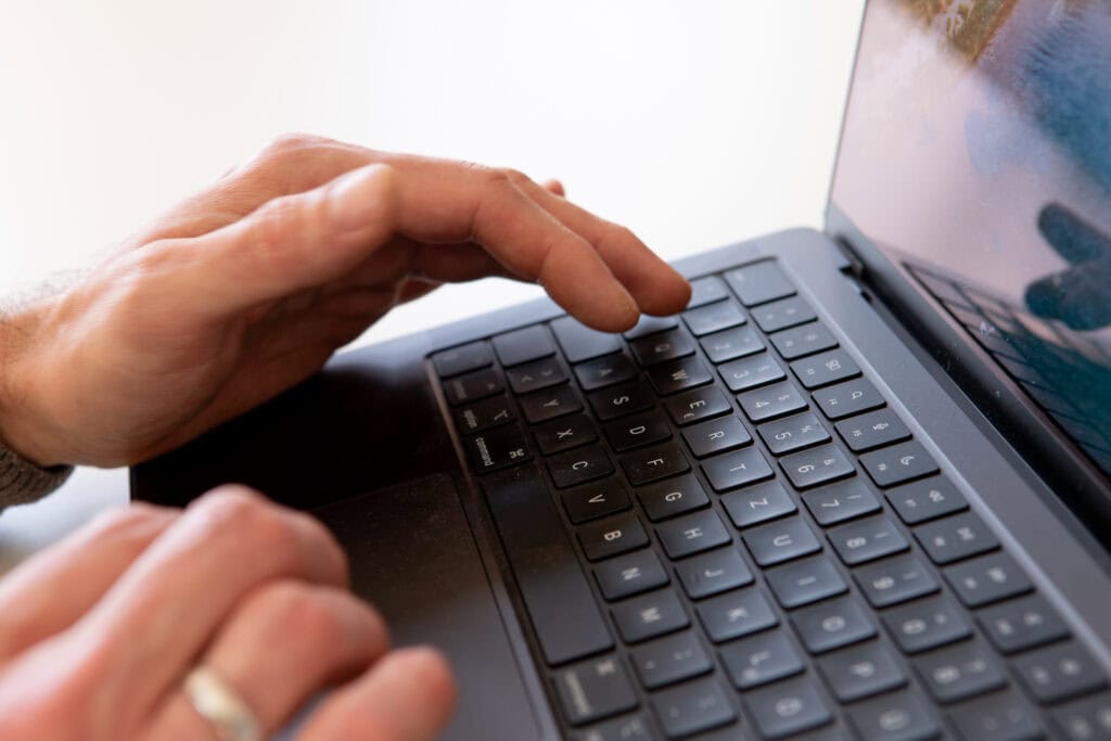 ChatGPT App Widget – Ask Anything